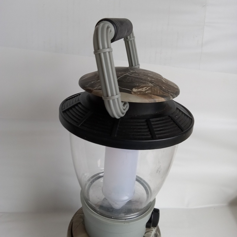 coleman battery powered lantern - Picture 4 of 9